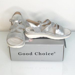 Good Choice Karly Silver Lightweight Comfort Sandals - New In Box
